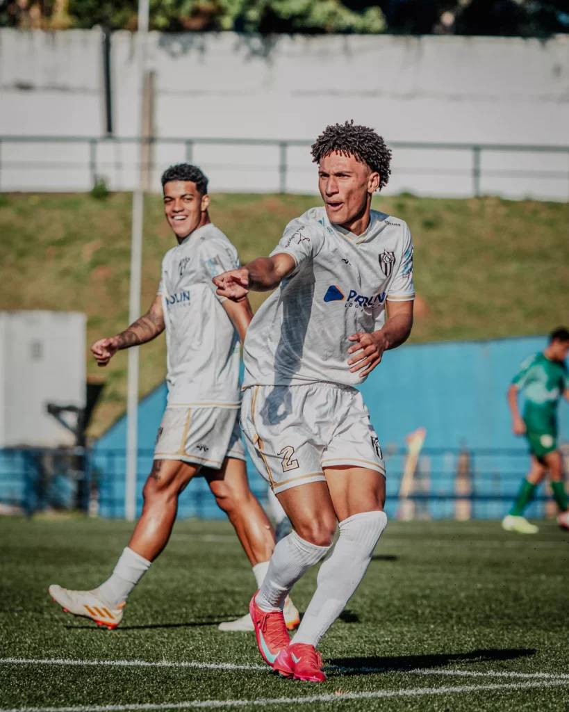 EC São Bernardo vence o Mirassol e segue firme na liderança geral do Paulista Sub-20 2 @pedroroquea 75