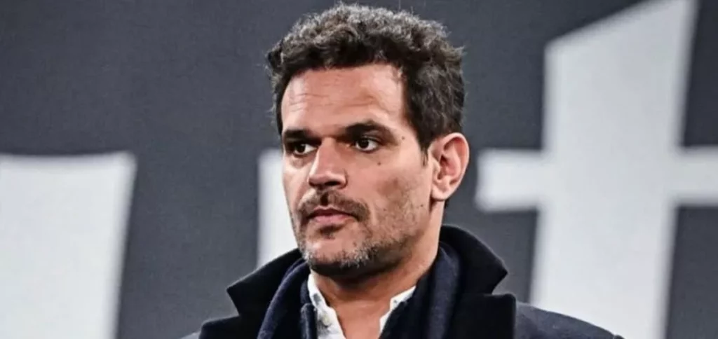 Vasco oficializa português como novo diretor de futebol