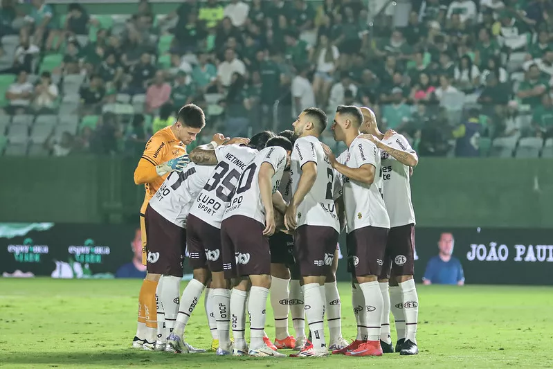 America MG e Ferroviaria se enfrentam na Serie B