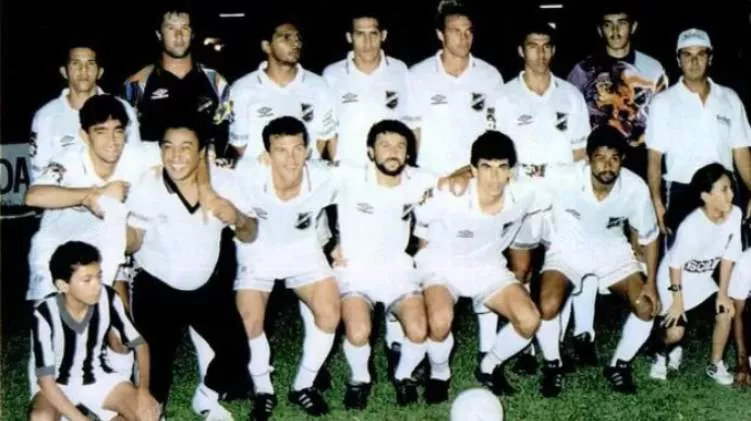 Luto! Aos 56 anos, morre ex-goleiro da Ponte Preta e campeão pelo Londrina e ABC 3 André Dias - ABC - 1993