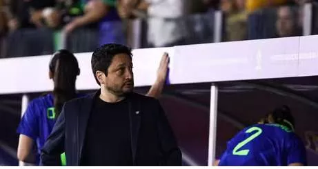 Arthur Elias projeta a Copa América: 'Entrar para vencer'