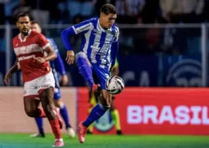 Avaí 1 x 0 CRB - Leão marca no fim e cola no G4 da Série B
