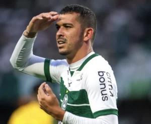 Coritiba 2 x 0 Cuiabá - Coxa segue invicto em casa e é 3º na Série B