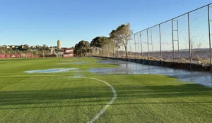CT do Inter é invadido por águas de cheia do Guaíba em Porto Alegre