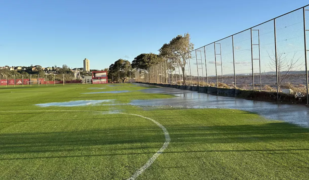 CT do Inter é invadido por águas de cheia do Guaíba em Porto Alegre 1 Captura de Tela 2025 06 23 as 20.23.59