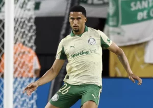 Murilo sai lesionado, e Palmeiras tem novo problema no Mundial