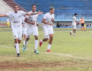 Mauá 1 x 2 Guarulhos - Gol no fim dá vitória aos visitantes...