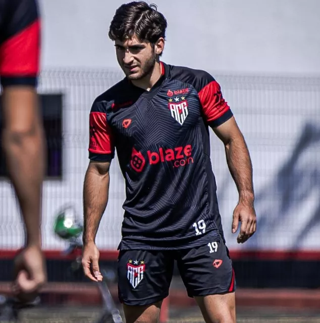 Lacava no Atlético-GO