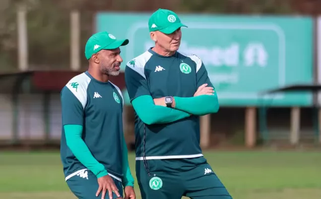 Chapecoense prepara mudancas contra o Botafogo SP