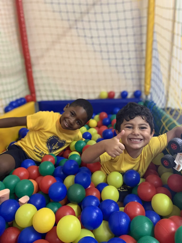 Curitiba PR Volta as aulas atividades presenciais 1 1