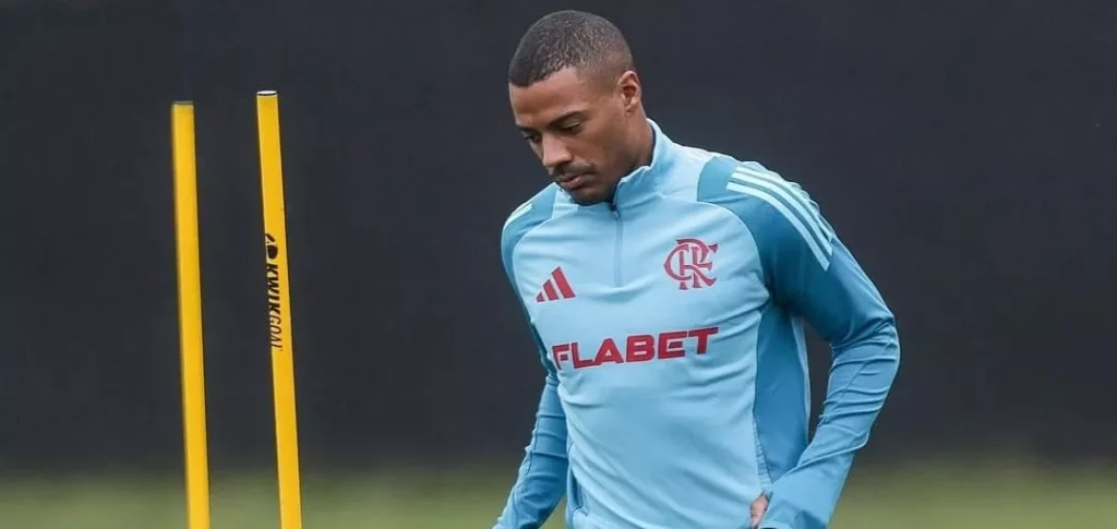 De la Cruz volta a sentir dores e liga alerta no Flamengo