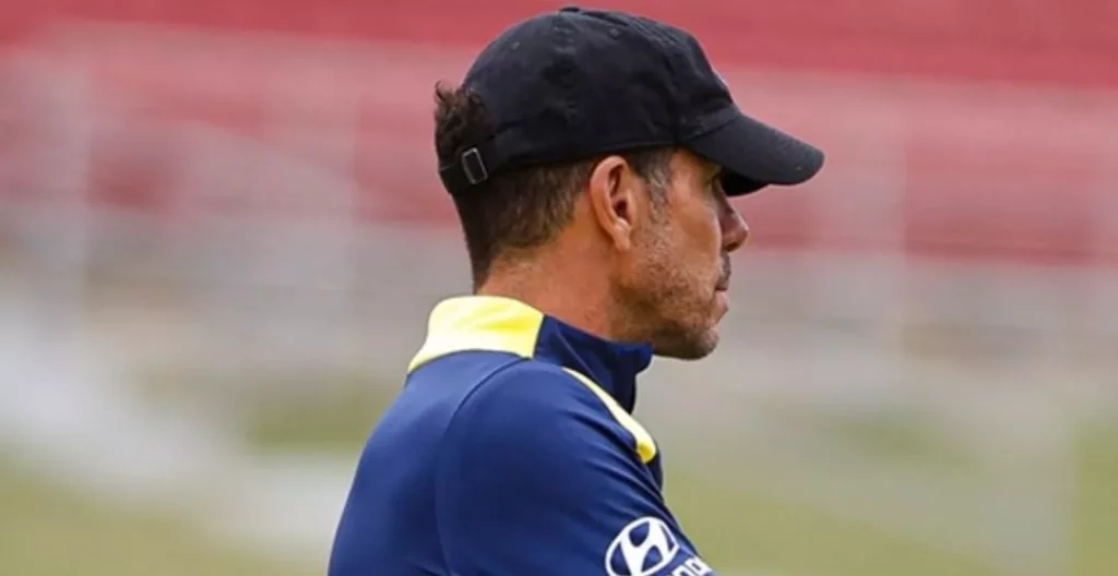 Simeone lamenta queda do Atlético de Madrid e exalta coragem do Botafogo