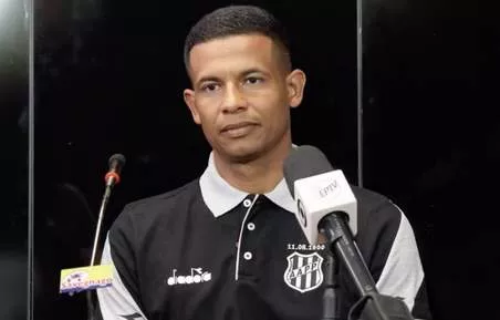 Diogo Silva pega tudo e Ponte Preta lidera. Veja as notas! 1 Série C - 2025