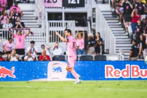 Mesmo com Messi, Fifa sofre com venda de ingressos para abertura do Mundial