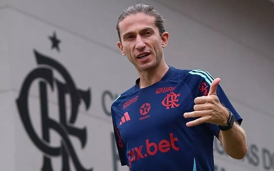 Filipe Luís exalta Flamengo após virada por 3 a 1 sobre o Chelsea 2 Filipe Luís exalta Flamengo após virada por 3 a 1 sobre o Chelsea (Foto: Divulgação/Flamengo)