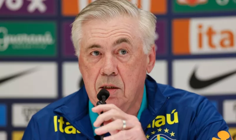 Estêvão recebe elogios de Ancelotti antes de jogo da seleção brasileira