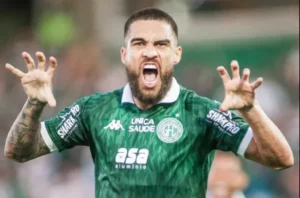 Guarani 1 x 0 CSA - Bugre amplia invencibilidade e entra no G8