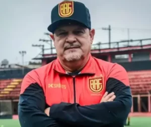 Segundona: Técnico do Flamengo lamenta empate e já pensa no clássico
