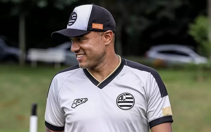 Roger Silva deixa o Athletic após viver fim de semana marcante como torcedor
