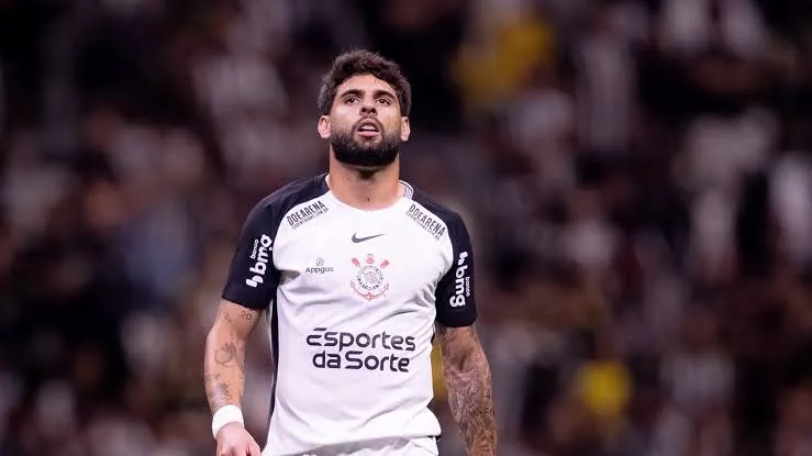 Corinthians avalia troca de Nike por Adidas em contrato bilionário