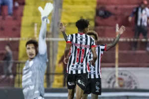 Paulista 4 x 2 São Bento - Vitória tranquila em Jundiaí