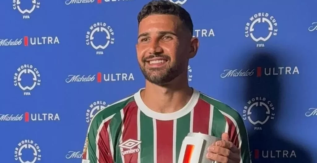 Ignácio reacende disputa pela titularidade no Fluminense