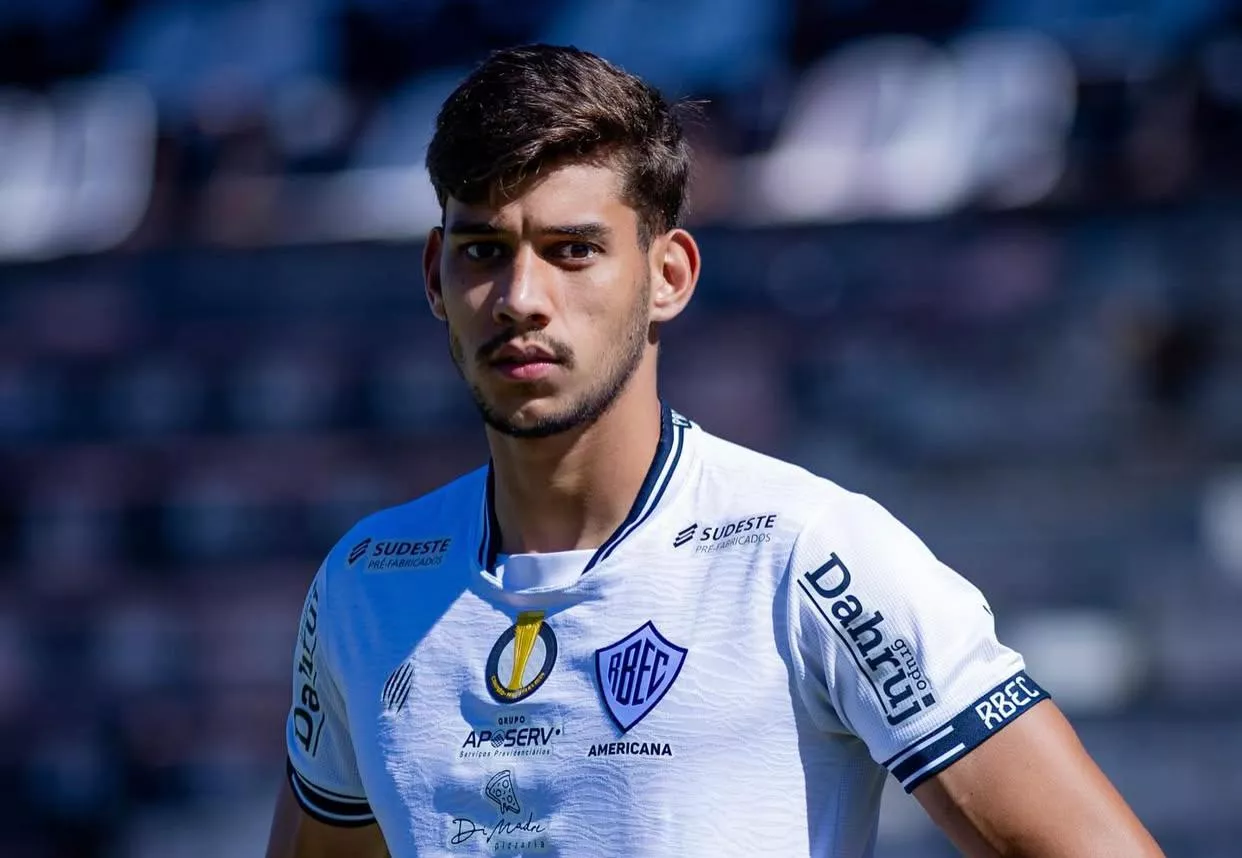 Renan Tavares é o terceiro jogador contratado do Capivariano (Foto: Christian Guedes / RBEC)