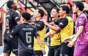 Guarulhos 1 x 4 Independente - Deu moleza e levou quatro