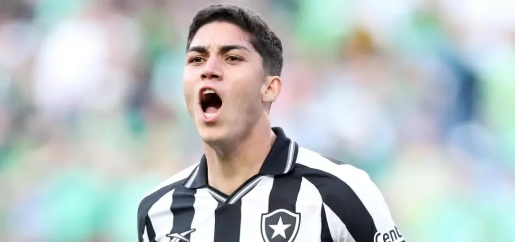 Jair pede para ficar no Botafogo e não deve ser vendido ao Nottingham