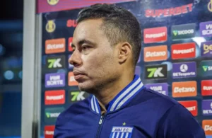 Série B: Jair Ventura cobra evolução do Avaí como visitante após empate