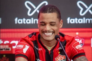 Vitória vende Janderson para a Turquia por valor milionário