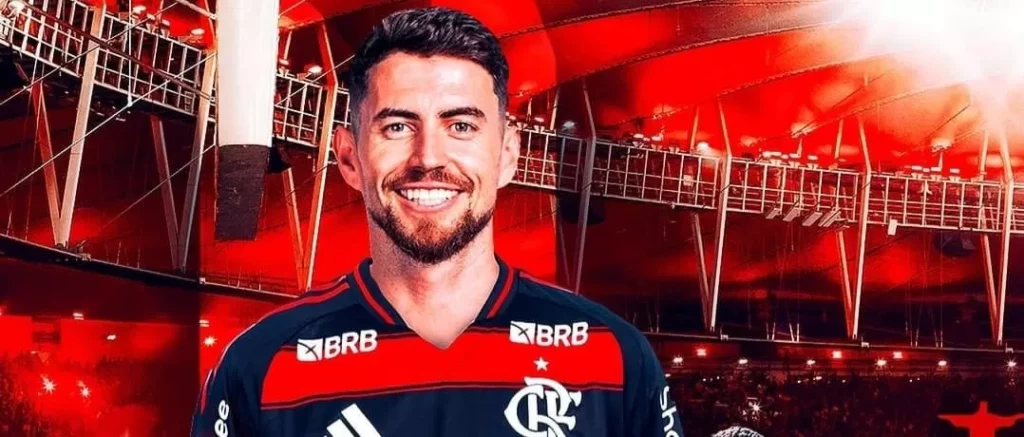 Flamengo oficializa a contratação do volante Jorginho