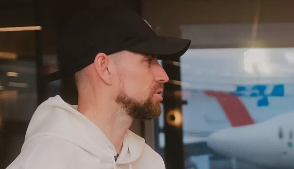 Jorginho chega ao Rio para reforçar o Flamengo: negociação pode superar R$ 100 milhões