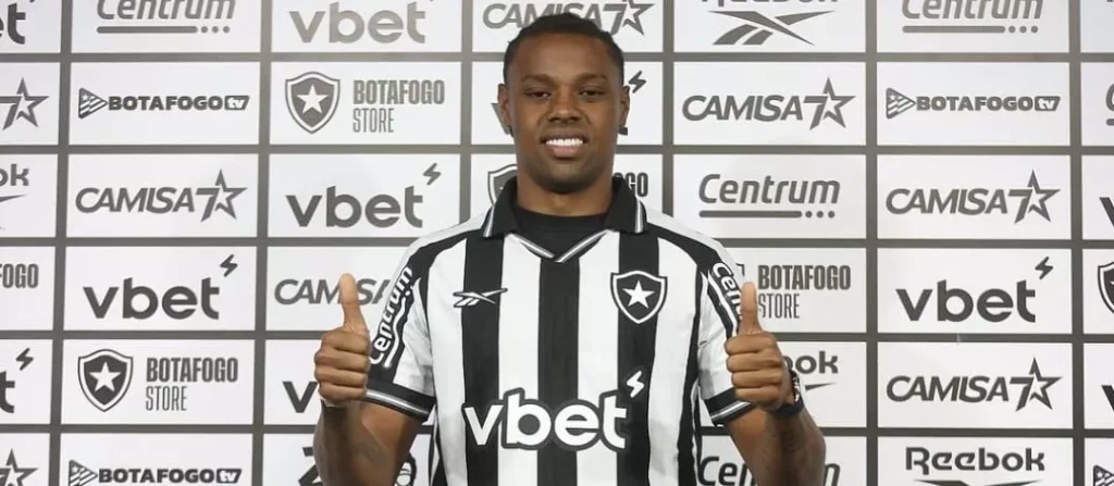 Kaio projeta Botafogo no Mundial: 'Temos um elenco de qualidade'