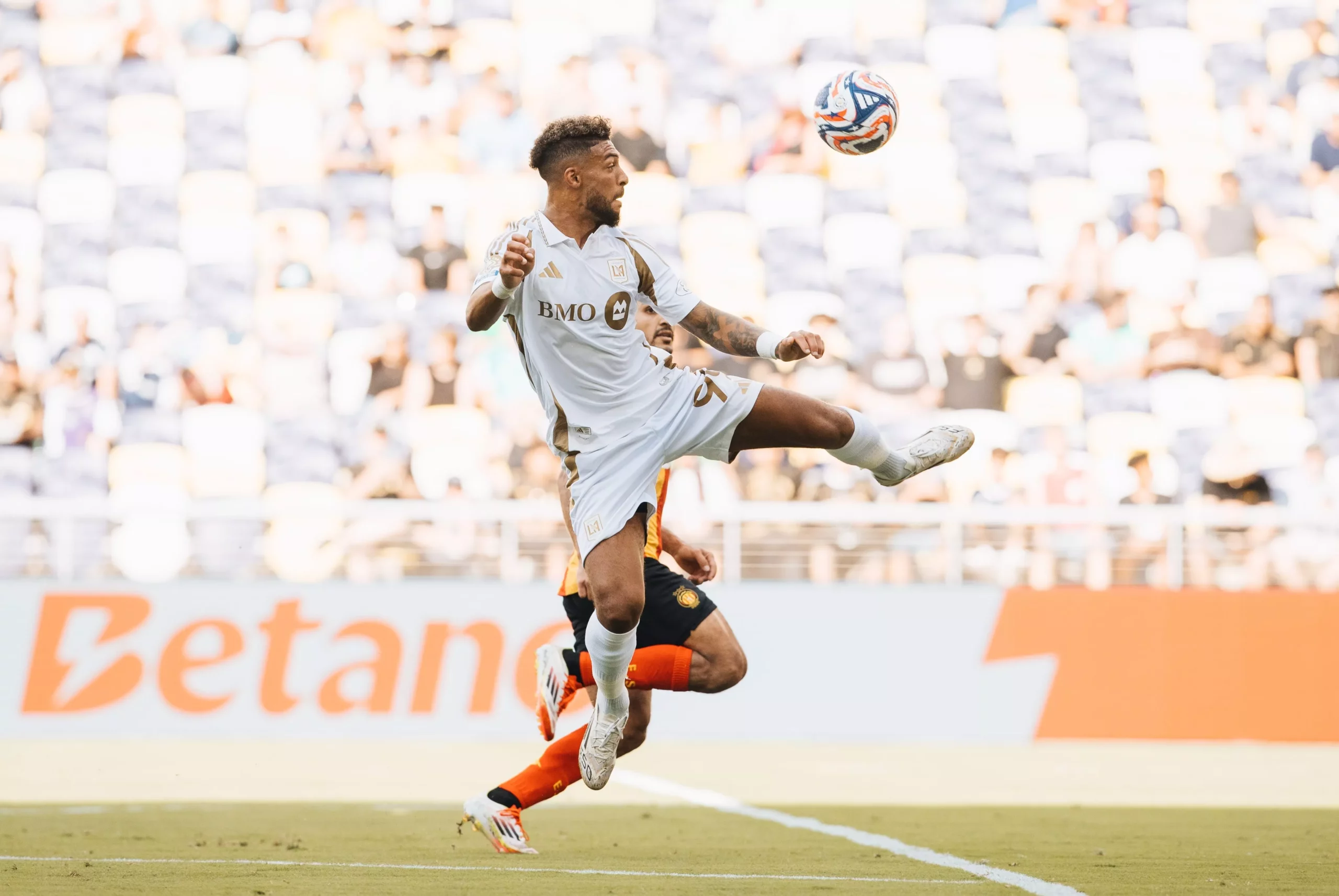 Los Angeles 0 x 1 Espérance - Grande resultado pelo Grupo D (Foto: Reprodução/Twitter)