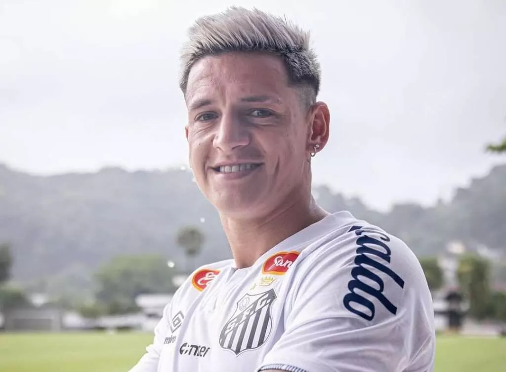 Léo Godoy. (Foto: Raul Baretta/ Santos)