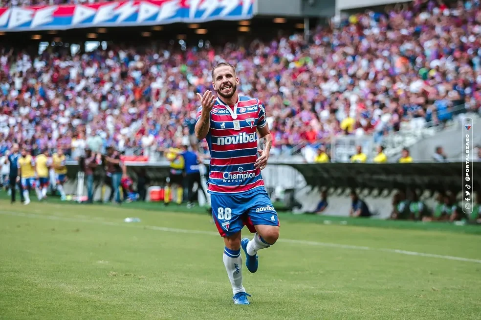 Paysandu fez proposta por volante do Athletico-PR 4 Lucas Sasha pelo Fortaleza (Foto: Mateus Lotif / Fortaleza EC)