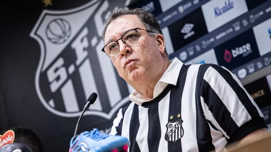Marcelo Teixeira nega venda do Santos e prega cautela no processo de SAF