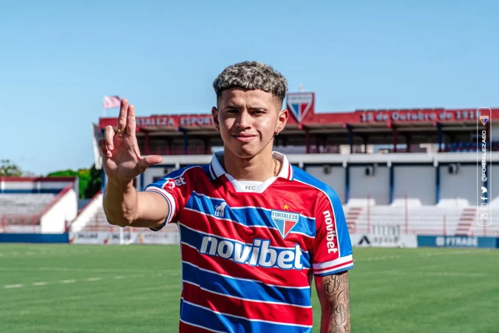 Atacante do Fortaleza é convocado para defender seleção da Malásia (Foto: Divulgação)