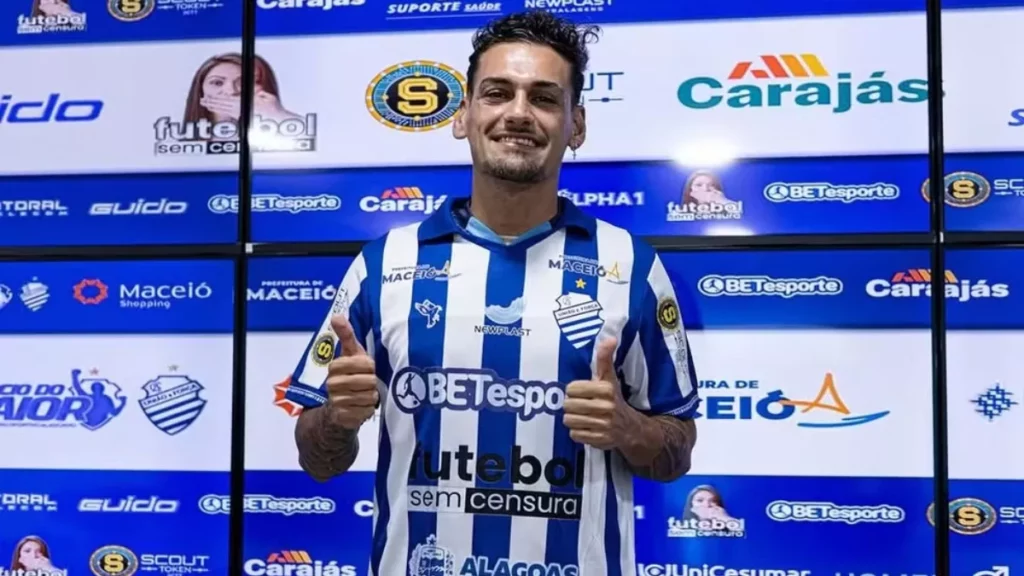 CSA oficializa contratação do chileno Cavalleri e mira o