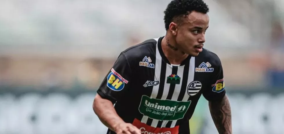 Santa Cruz acerta contratação de lateral ex-Athletic