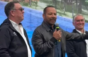 Neymar deve renovar com o Santos e pode voltar a jogar em julho