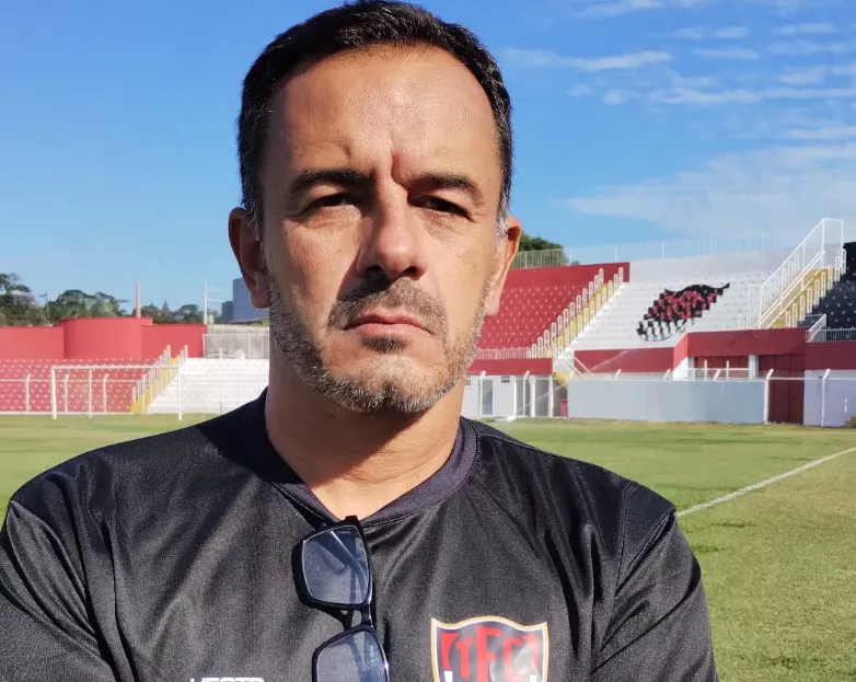 Treinador do Tupã lamenta fim do sonho com gol no fim pela Segundona 1 Tupã