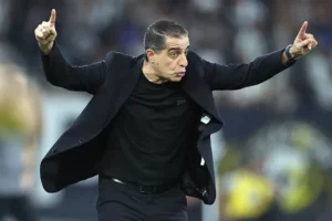 Técnico do Botafogo mostra confiança para Mundial: 