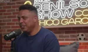 Ronaldo se oferece para investir em SAF no Corinthians