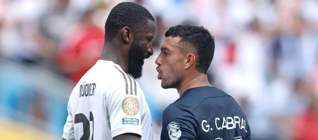 Jogador do Pachuca nega racismo contra Rüdiger no Mundial de Clubes