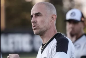 Série B: Rui Duarte estreia no comando do Athletic diante do Goiás