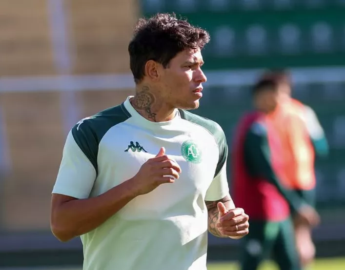 Chapecoense x Amazonas - Verdão pega Onça em bom momento em duelo direto