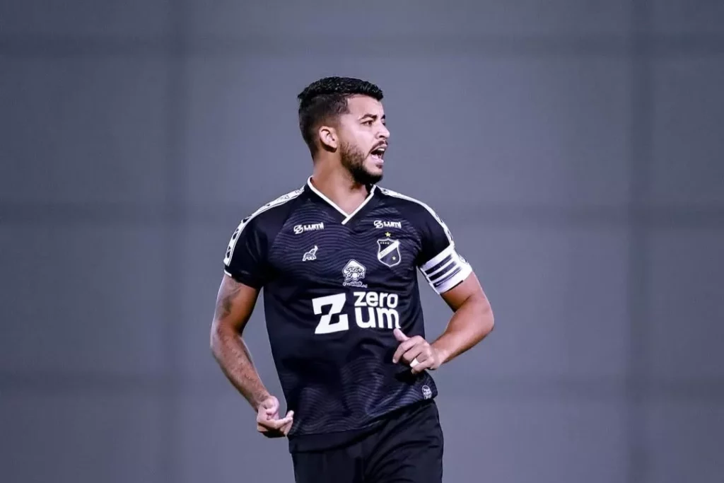 ABC encara o Ypiranga com sete jogadores pendurados 2 ABC encara o Ypiranga com sete jogadores pendurados (Foto: Enoc Júnior/ABC)