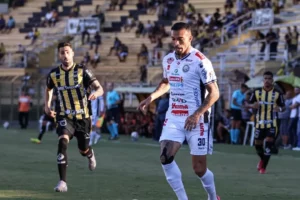 Volta Redonda 1 x 0 Operário-PR - Nos minutos finais